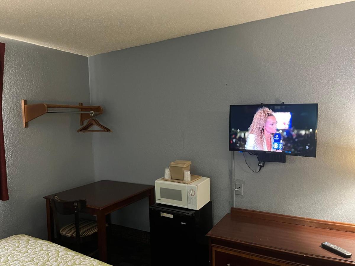 Rodeway Inn Whitehall Luaran gambar
