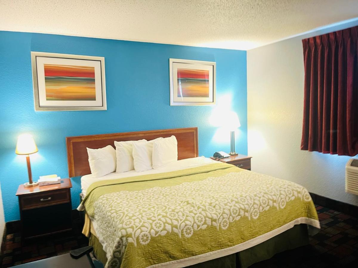 Rodeway Inn Whitehall Luaran gambar
