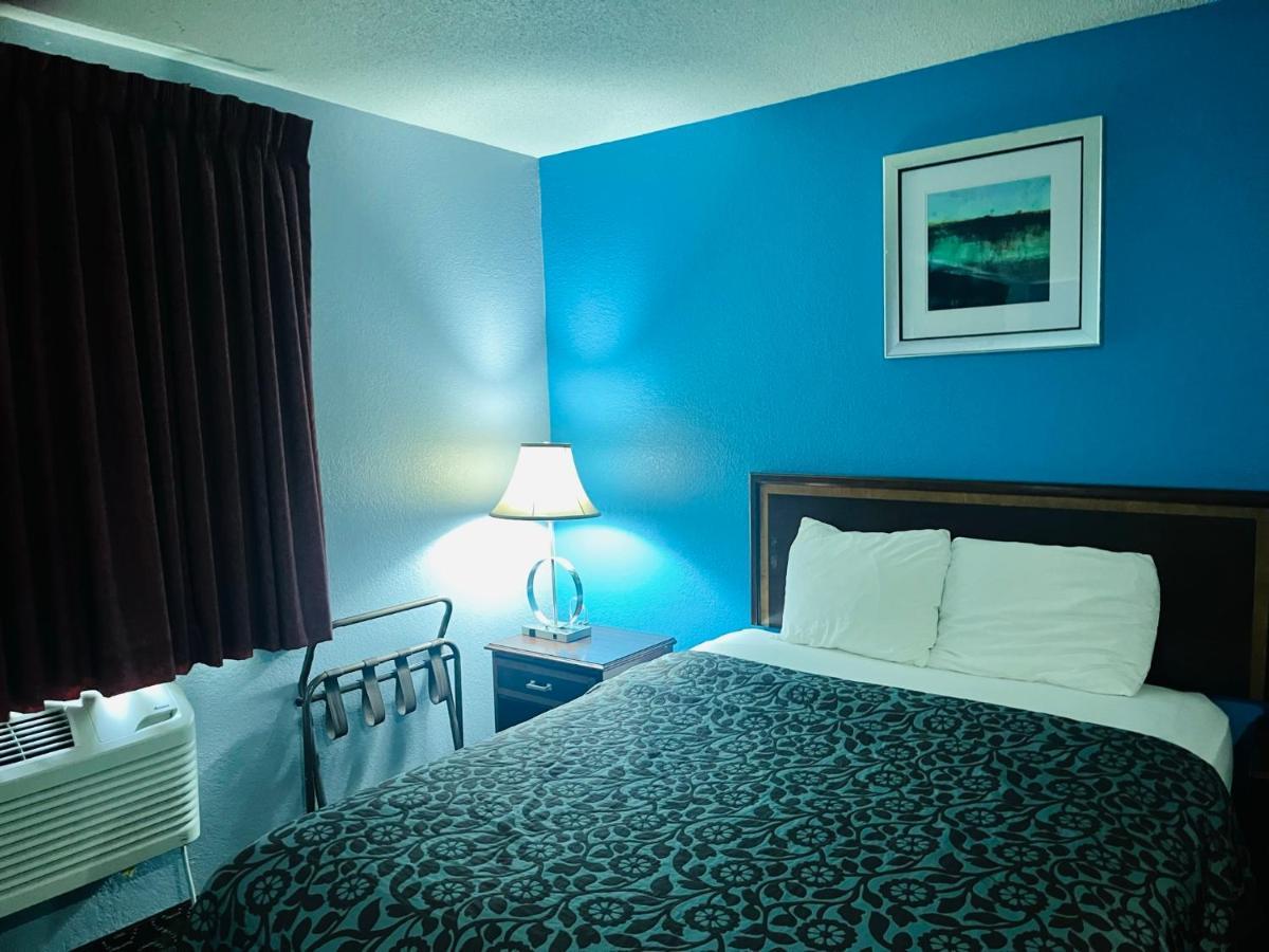 Rodeway Inn Whitehall Luaran gambar