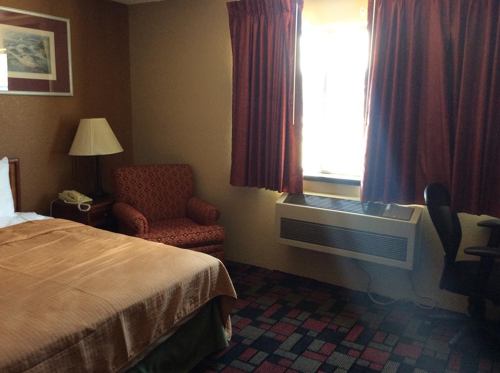 Rodeway Inn Whitehall Luaran gambar